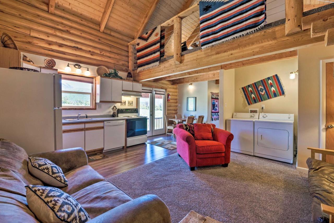 Cabin With Fire Pit, Views And Bbq 18 Mi To Moab! Exterior photo