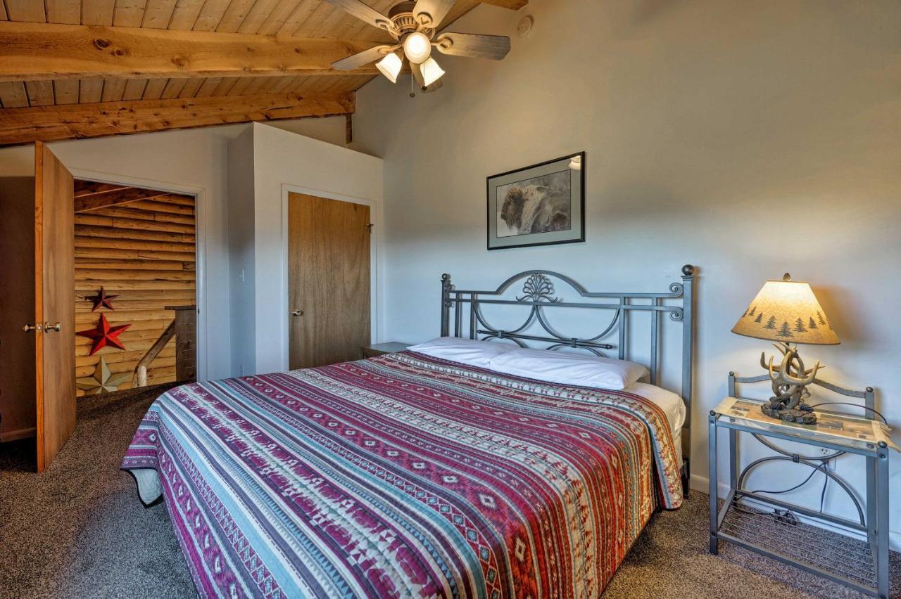 Cabin With Fire Pit, Views And Bbq 18 Mi To Moab! Exterior photo