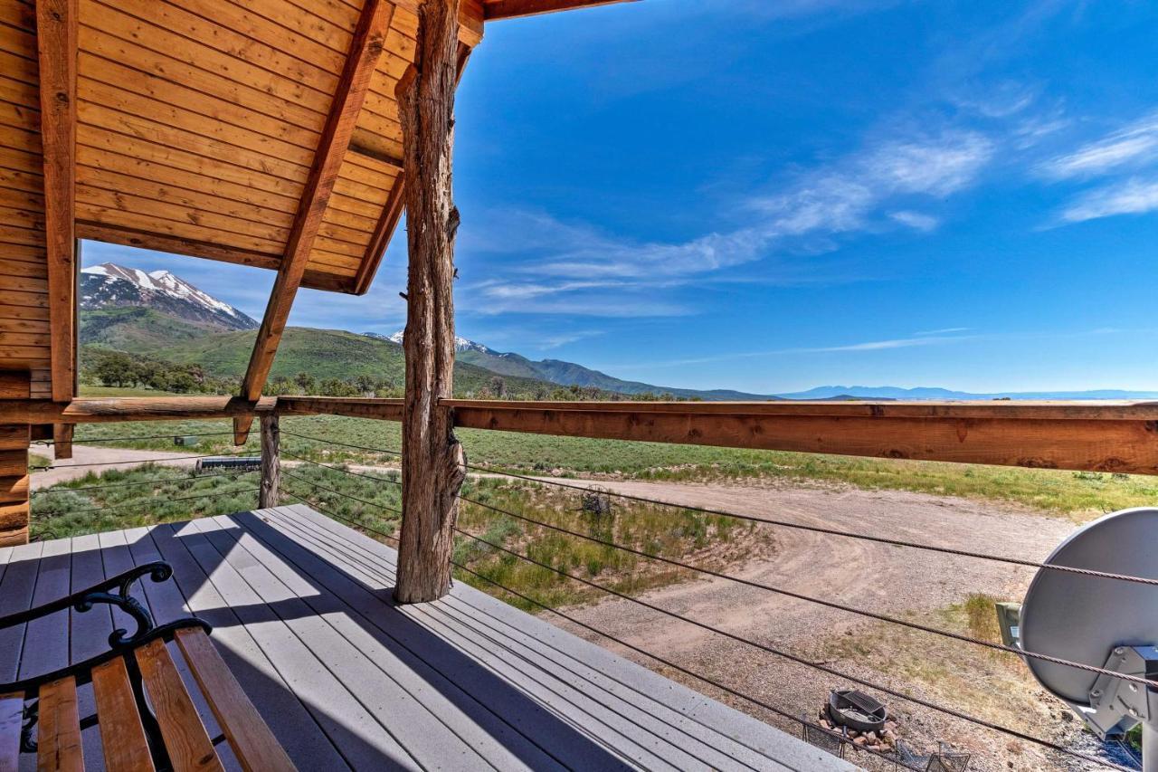 Cabin With Fire Pit, Views And Bbq 18 Mi To Moab! Exterior photo