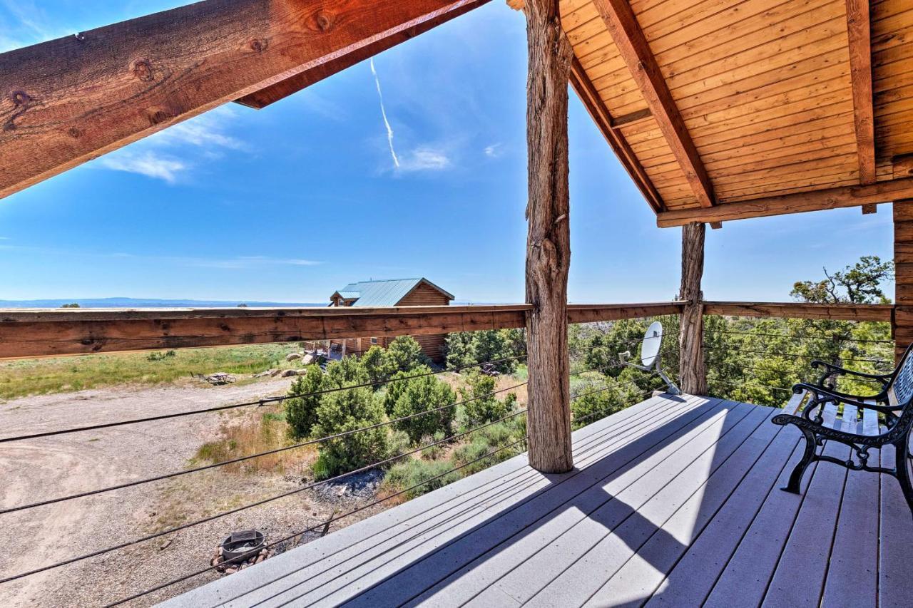 Cabin With Fire Pit, Views And Bbq 18 Mi To Moab! Exterior photo