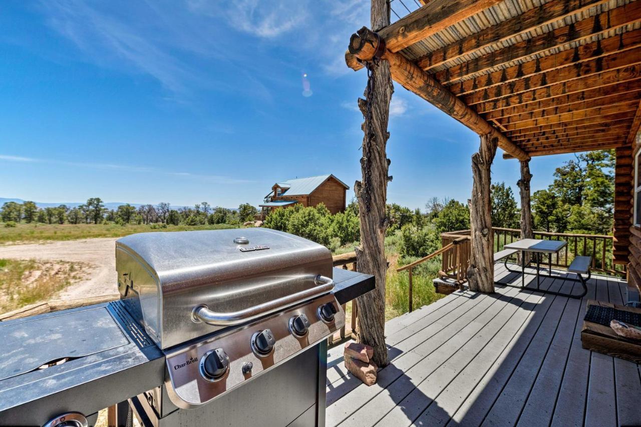 Cabin With Fire Pit, Views And Bbq 18 Mi To Moab! Exterior photo