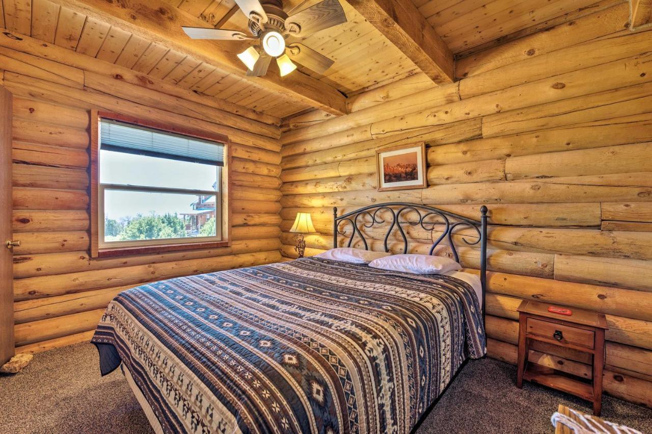 Cabin With Fire Pit, Views And Bbq 18 Mi To Moab! Exterior photo